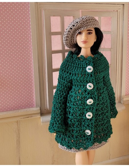 Jupe, manteau, écharpe et béret au crochet pour poupée Barbie Curvy