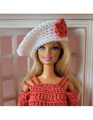 Ensemble robe et béret au crochet pour poupée Barbie