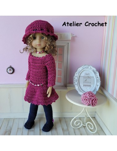 ensemble robe, bottes et chapeau au crochet pour poupée Ruby Red Fashion Friends