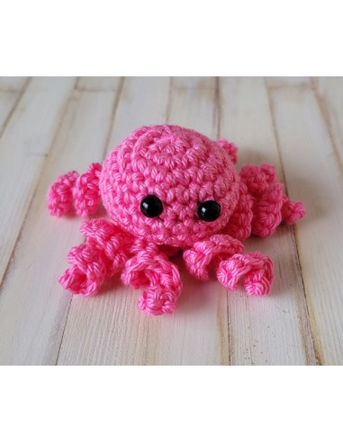 Robe, bonnet et doudou pieuvre au crochet pour poupée Mia Nines d'Onil