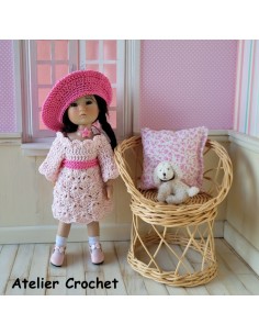 Ensemble robe et béret au crochet pour poupée Ten Ping