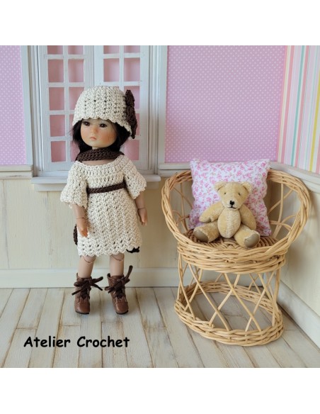 Ensemble robe, écharpe et bonnet au crochet pour poupée Ten Ping