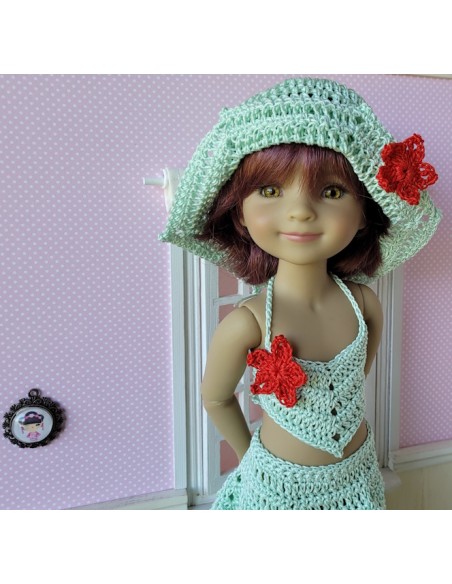 Ensemble top, jupe, chapeau et chaussures au crochet pour poupée Ruby Red Fashion Friends