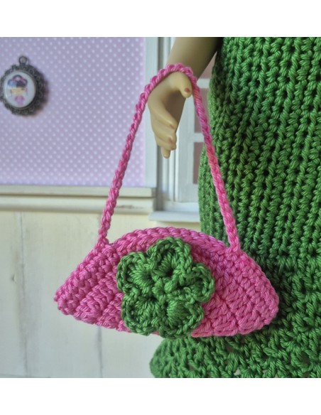 Ensemble robe, chapeau et sac au crochet pour poupée Ruby Red