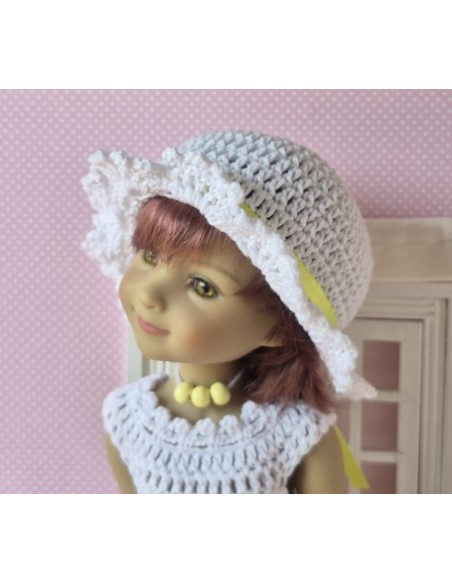 Robe, chapeau, sac et chaussures au crochet pour poupée Ruby Red Fashion Friends