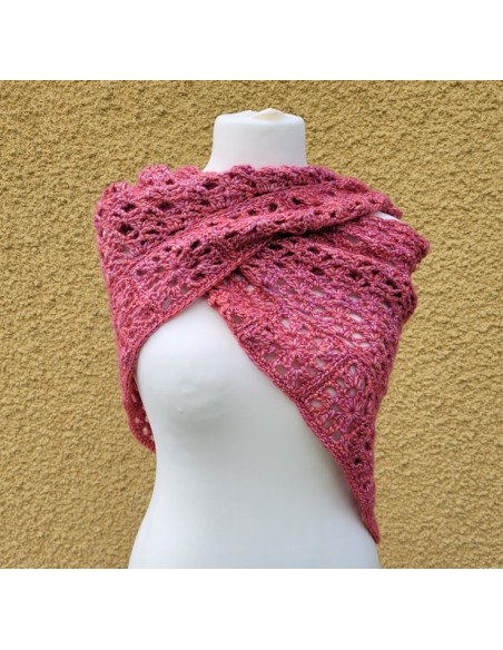 châle fait main au crochet