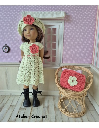ensemble robe, béret et sac au crochet pour poupée Ruby Red Siblies