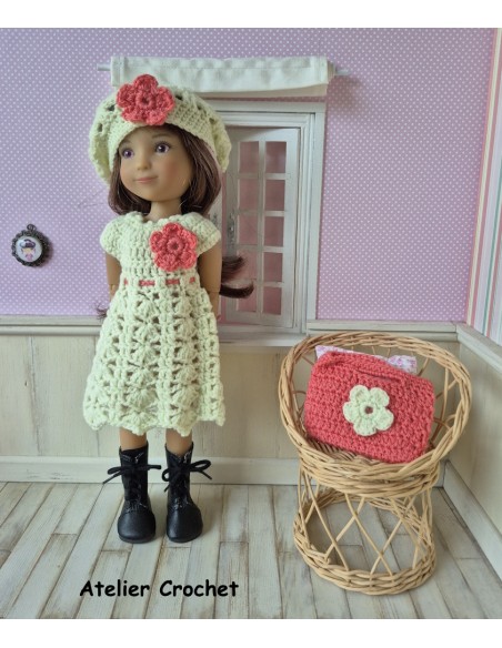 ensemble robe, béret et sac au crochet pour poupée Ruby Red Siblies