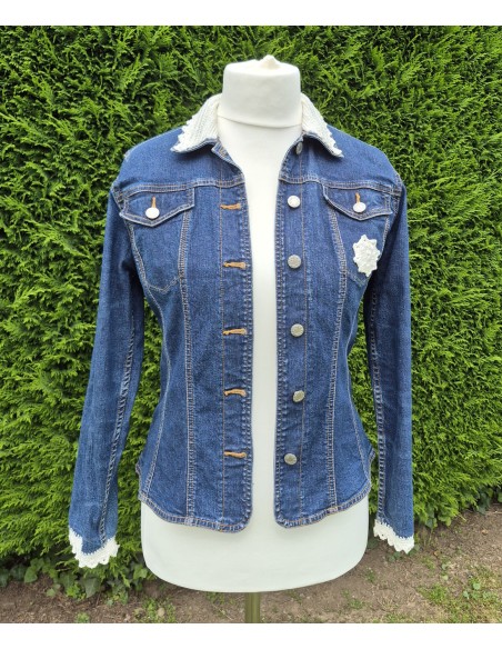 veste en jean customisée au crochet