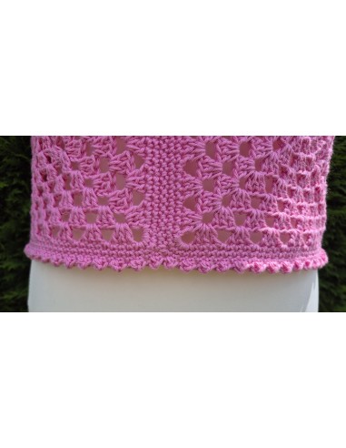 Top rose fait main au crochet