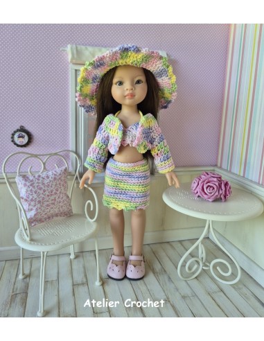 Top, jupe, gilet et chapeau au crochet pour poupée Paola Reina Las Amigas