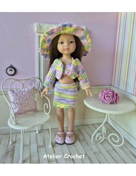 Top, jupe, gilet et chapeau au crochet pour poupée Paola Reina Las Amigas