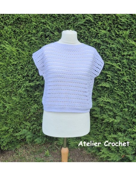 Top blanc effet dentelle réalisé à la main au crochet taille L