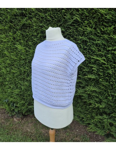 Top blanc effet dentelle fait main au crochet
