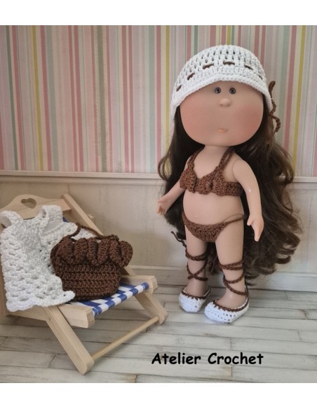 Maillot de bain, sac, chaussures, gilet et chapeau au crochet pour poupée Mia Nines d'Onil