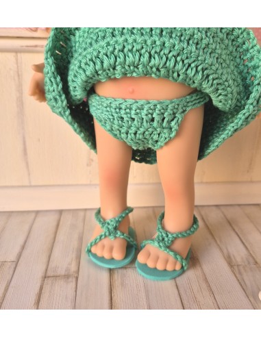 Top, culotte, jupe, bandeau et chaussures au crochet pour poupée Mia Nines d'Onil