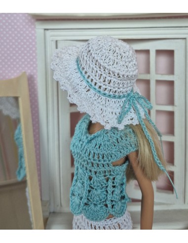 Jupe, top et chapeau au crochet pour Barbie
