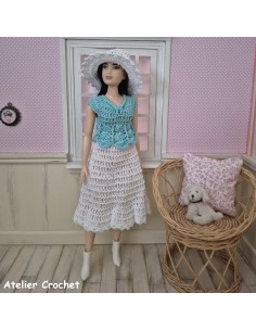 top, jupe et chapeau ensemble au crochet pour poupée Barbie Curvy