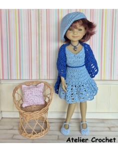 ensemble robe, châle, béret et chaussures pour poupée Ruby Red Fashion Friends