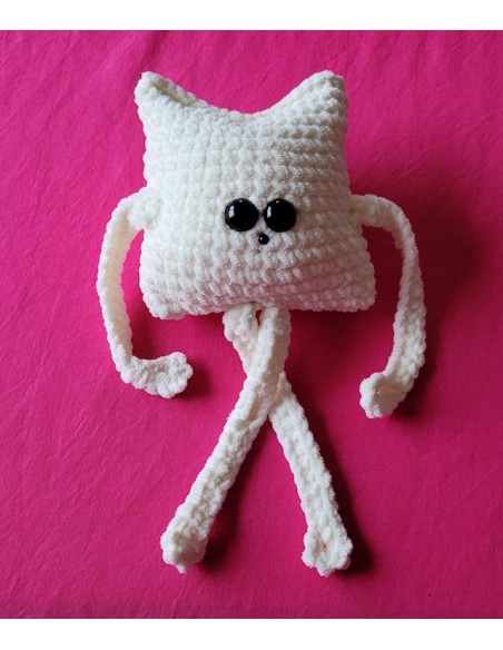 amigurumi chat blanc au crochet