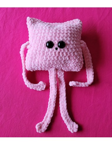 amigurumi chat rose au crochet